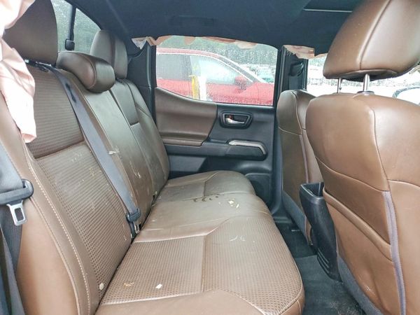 2016 TOYOTA TACOMA Limited