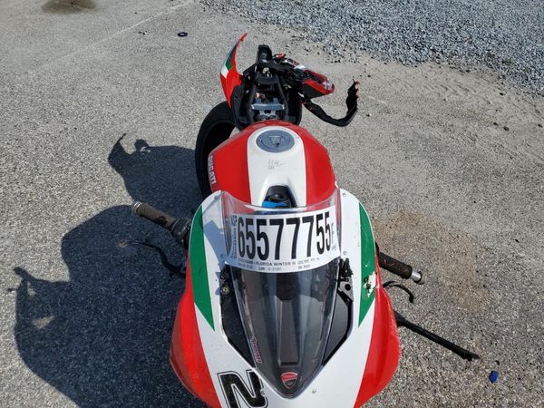 2024 DUCATI PANIGALE