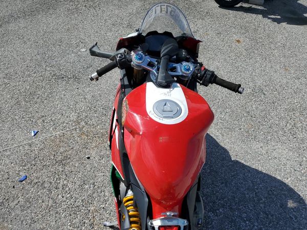 2024 DUCATI PANIGALE