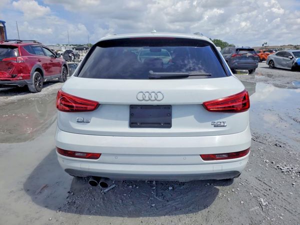 2016 AUDI Q3 quattro Premium Plus