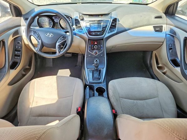 2014 HYUNDAI ELANTRA