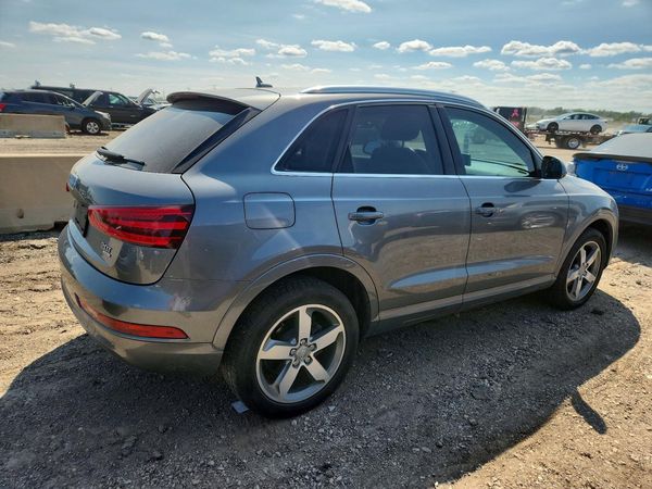 2015 AUDI Q3 quattro Prestige