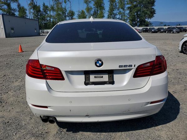 2014 BMW 528