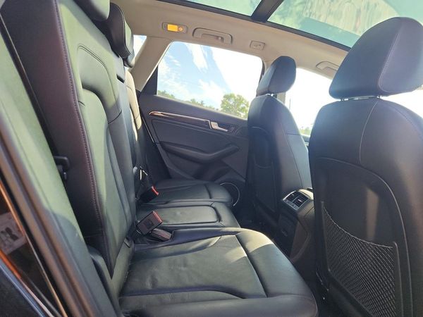 2016 AUDI Q5 quattro Premium Plus