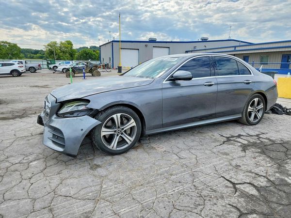 2017 MERCEDES-BENZ E