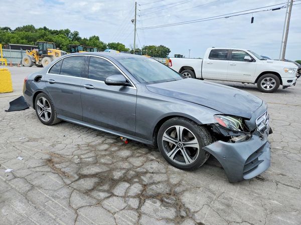 2017 MERCEDES-BENZ E