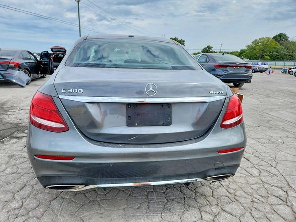 2017 MERCEDES-BENZ E