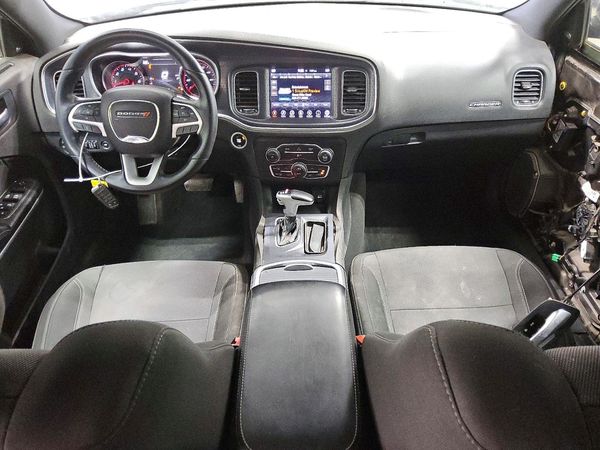2017 DODGE CHARGER SXT