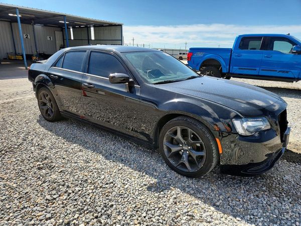 2021 CHRYSLER 300 300 Touring, Limited