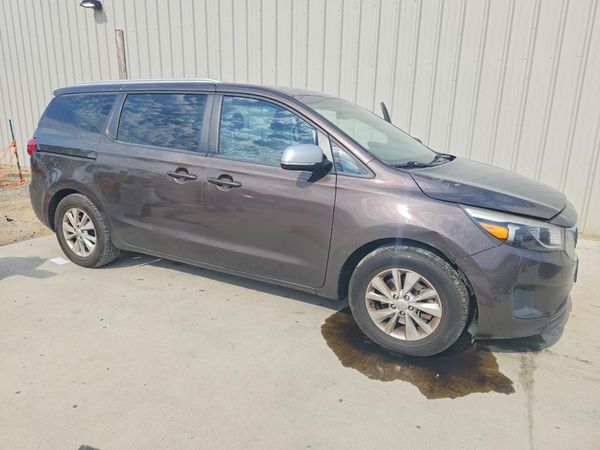 2015 KIA SEDONA GL - Middle-low