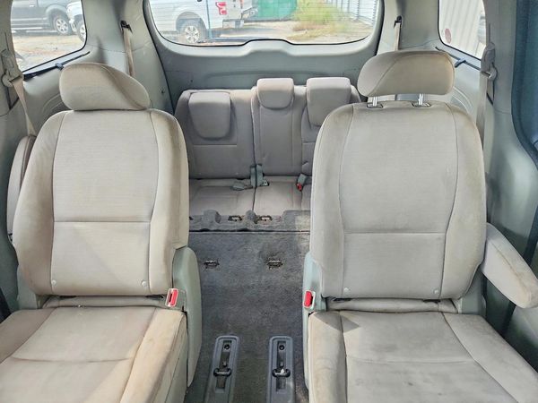 2015 KIA SEDONA GL - Middle-low