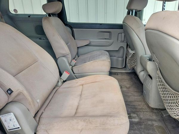 2015 KIA SEDONA GL - Middle-low