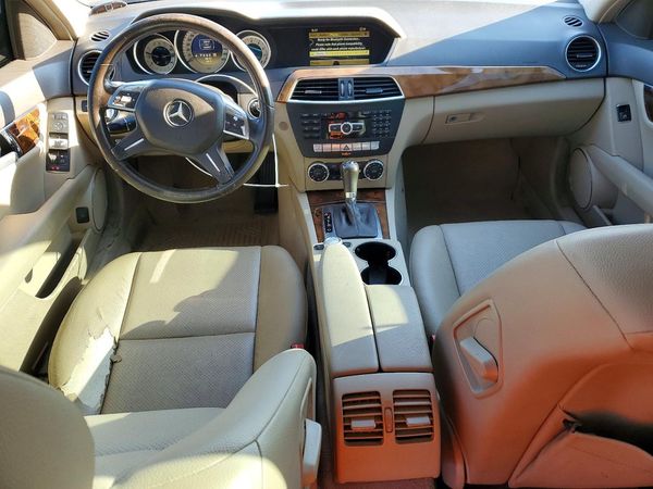2012 MERCEDES-BENZ C C250