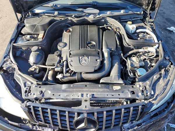 2012 MERCEDES-BENZ C C250
