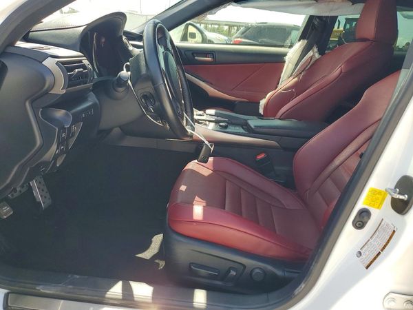 2019 LEXUS IS 300