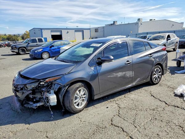 2020 TOYOTA PRIUS — DSFA — Front 3/4