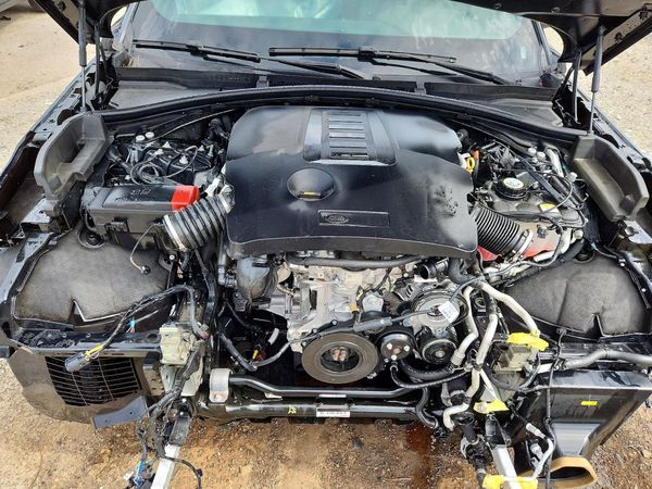 2026 LAND ROVER RANGE ROVER VELAR