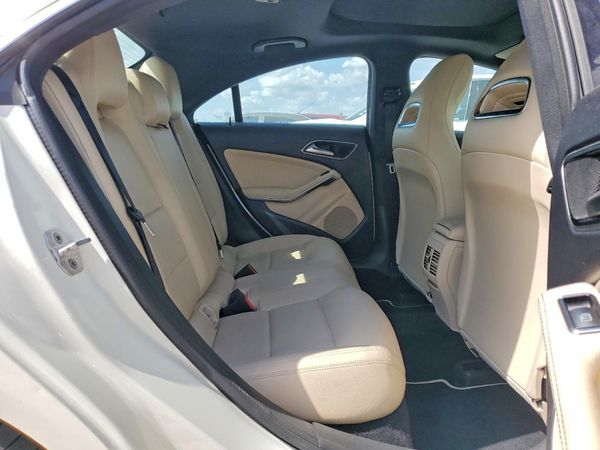 2014 MERCEDES-BENZ CLA