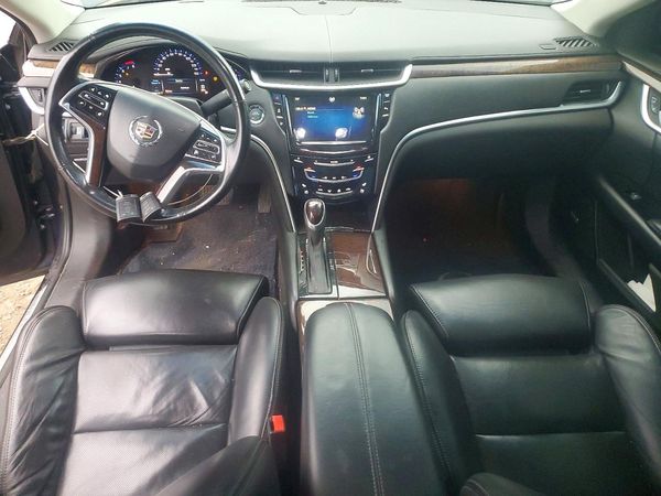 2013 CADILLAC XTS Luxury