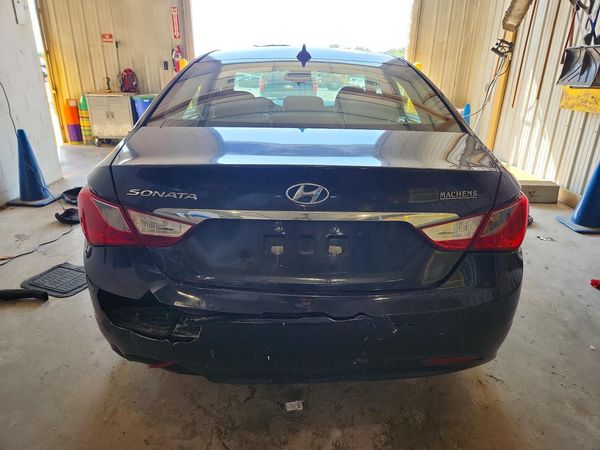 2012 HYUNDAI SONATA Middle-low level