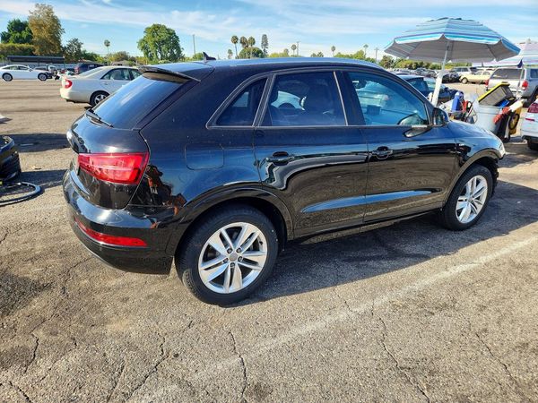 2018 AUDI Q3
