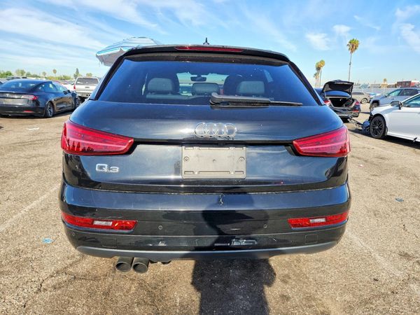 2018 AUDI Q3