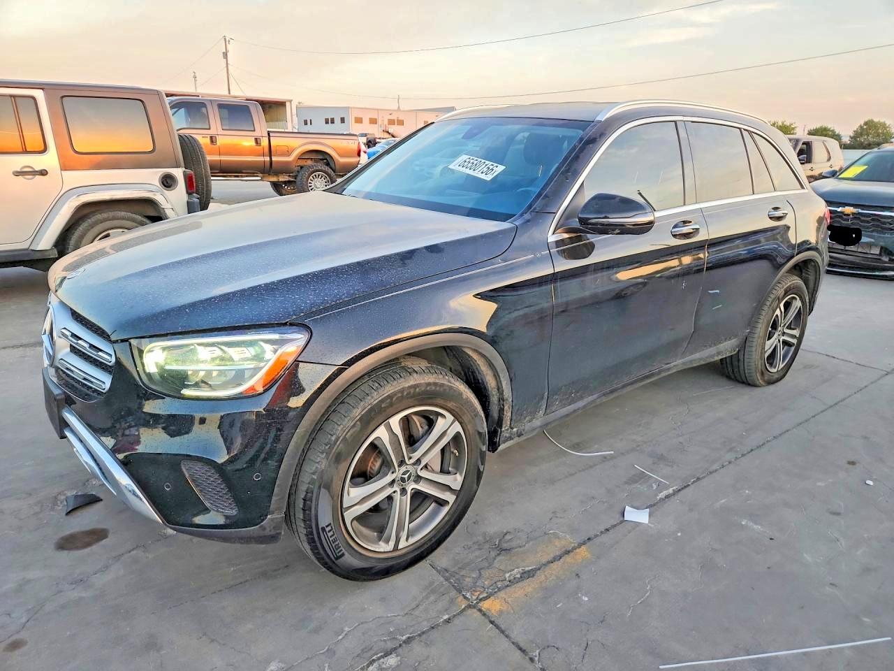 2021 MERCEDES-BENZ GLC GLC300