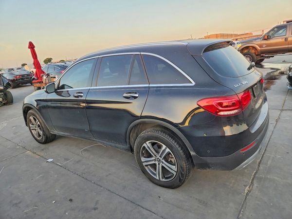 2021 MERCEDES-BENZ GLC GLC300