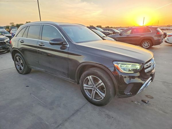 2021 MERCEDES-BENZ GLC GLC300