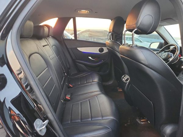 2021 MERCEDES-BENZ GLC GLC300