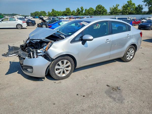2013 KIA RIO