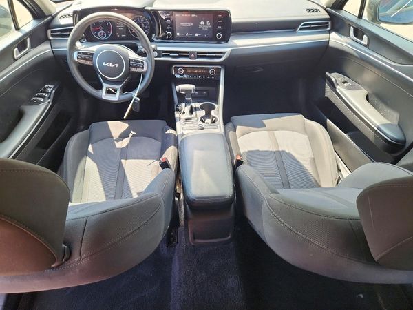 2022 KIA K5