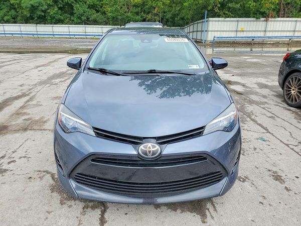2017 TOYOTA COROLLA
