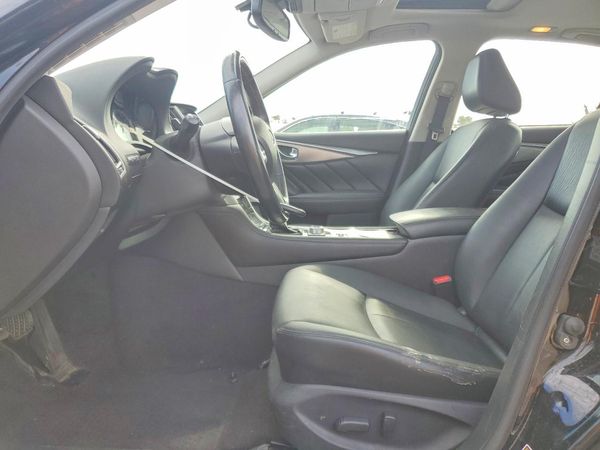 2017 INFINITI Q50