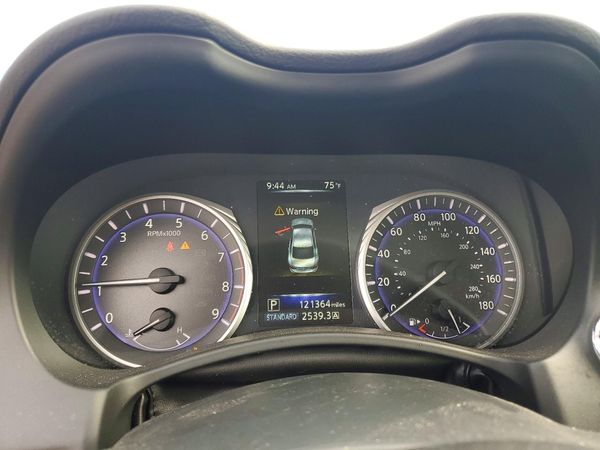 2017 INFINITI Q50