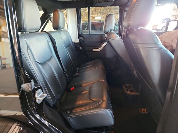 2017 JEEP WRANGLER UNLIMITED Unlimited Sahara