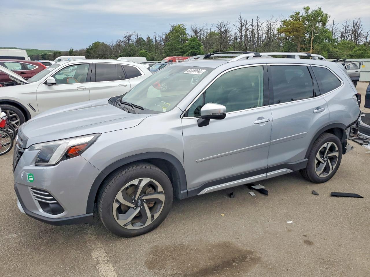2022 SUBARU FORESTER