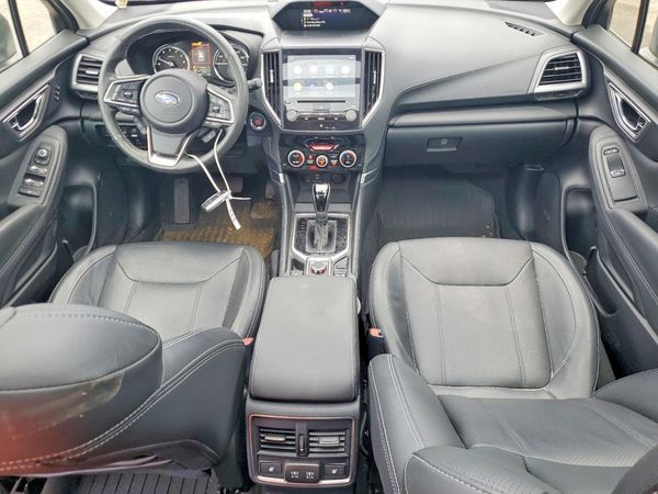 2022 SUBARU FORESTER