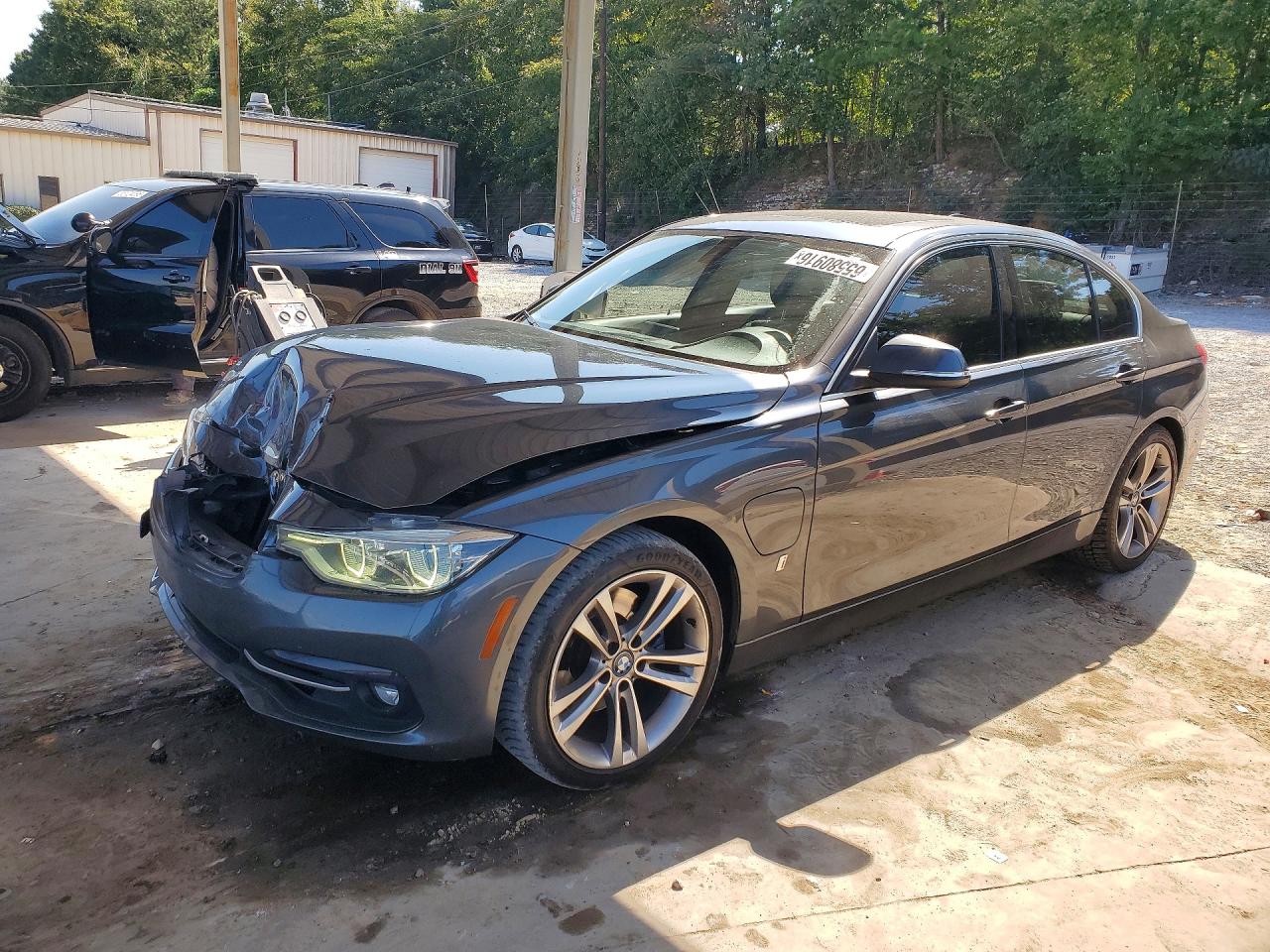 2018 BMW 330E