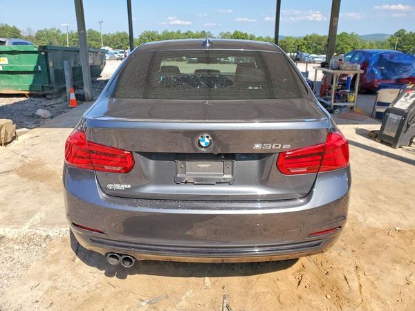 2018 BMW 330E