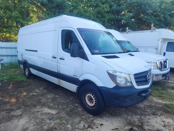 2014 MERCEDES-BENZ SPRINTER High