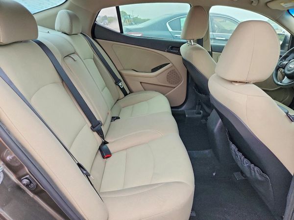 2014 KIA OPTIMA 2.4 LX STD/Conv