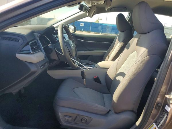 2020 TOYOTA CAMRY
