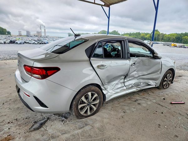 2022 KIA RIO