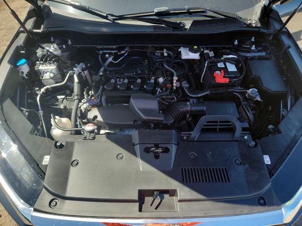 2025 HONDA CR-V EX-L — Engine bay