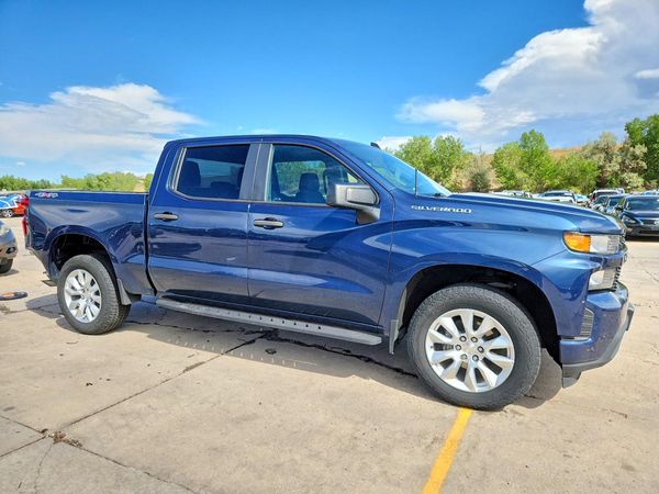 2021 CHEVROLET SILVERADO Custom