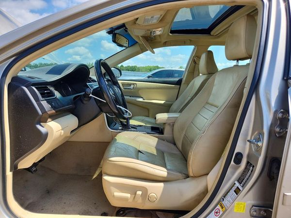 2015 TOYOTA CAMRY