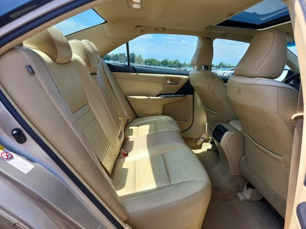 2015 TOYOTA CAMRY