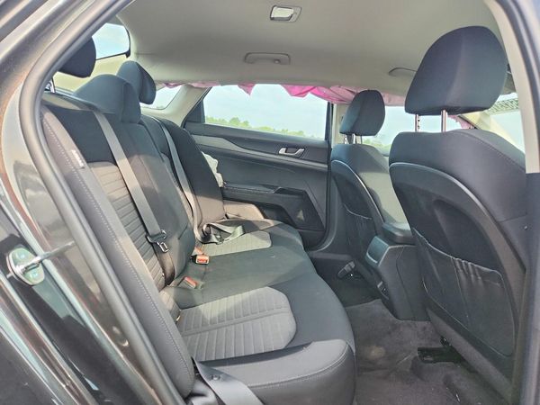 2026 KIA K5 LXS