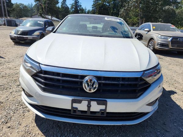 2019 VOLKSWAGEN JETTA S, SE, R-Line